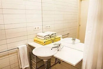 Отель Pillowapartments Rambla Catalunya